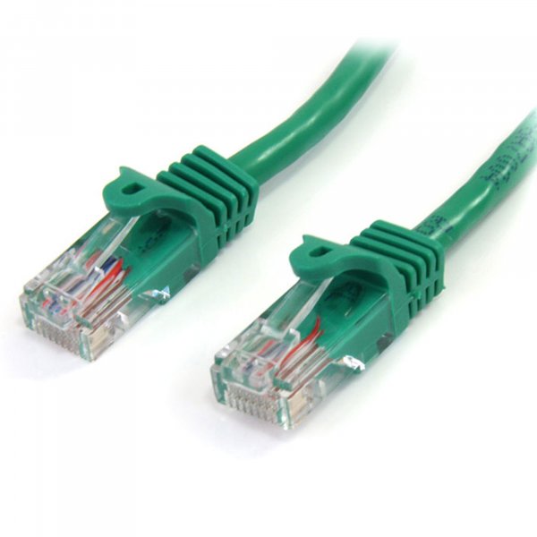 StarTech.com Cat5e Ethernet Patch Cable with Snagless RJ45 Connectors - 0.5 m, Green
