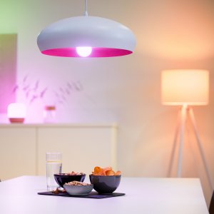 WiZ Bulb 8W (Eq.60W) A60 E27 x2 + Remote