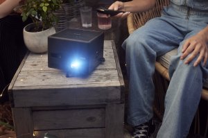 Epson EF-12 data projector Standard throw projector 1000 ANSI lumens 3LCD 1080p (1920x1080) Black