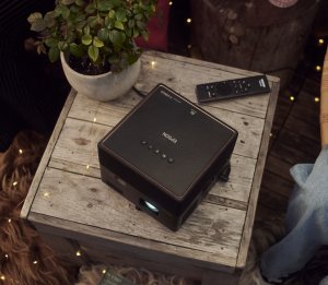 Epson EF-12 data projector Standard throw projector 1000 ANSI lumens 3LCD 1080p (1920x1080) Black