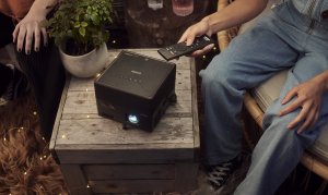 Epson EF-12 data projector Standard throw projector 1000 ANSI lumens 3LCD 1080p (1920x1080) Black