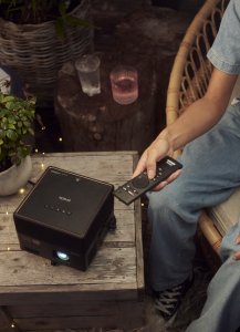 Epson EF-12 data projector Standard throw projector 1000 ANSI lumens 3LCD 1080p (1920x1080) Black