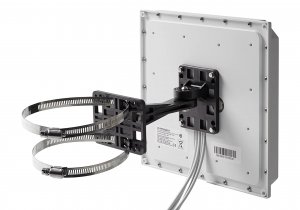 Cisco Aironet Dual-Band Directional Wi-Fi Patch Antenna, 6 dBi (2.4 GHz)/6 dBi (5 GHz), MIMO (4 Ports), 4 RP-TNC Male Connectors, 1-Year Limited Hardware Warranty (AIR-ANT2566D4M-R=)