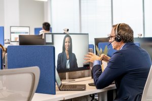 HP Poly Voyager 4320 USB-C Headset