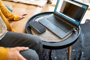 POLY Sync 10 USB-A USB-C Speakerphone