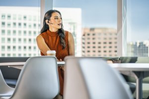 HP Poly Voyager 5200-M Office Headset +USB-C to Micro USB Cable