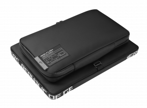 ASUS ROG FLOW BS4300 34 cm (13.4") Sleeve case Black