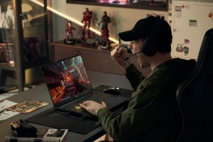 ASUS TUF Gaming A17 FA707XI-HX021W Laptop 43.9 cm (17.3") Full HD AMD Ryzen™ 9 7940HS 16 GB DDR5-SDRAM 512 GB SSD NVIDIA GeForce RTX 4070 Wi-Fi 6 (802.11ax) Windows 11 Home Black, Grey