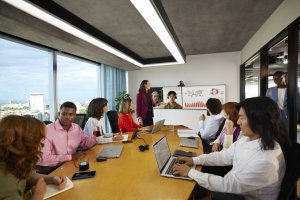 HP Poly 45W 2.5Gbps PoE++ Adapter w magnets /0.23M CAT6A Cable w Power Cord