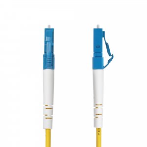 StarTech.com 5m (16.4ft) LC to SC (UPC) OS2 Single Mode Simplex Fiber Optic Cable, 9/125µm, 40G/100G, Bend Insensitive, Low Insertion Loss - LSZH Fiber Jumper Cord