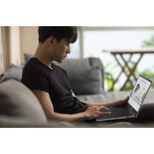 ASUS Chromebook Flip CB5500FEA-E60125 Intel® Core™ i5 i5-1135G7 39.6 cm (15.6") Touchscreen Full HD 8 GB LPDDR4x-SDRAM 256 GB SSD Wi-Fi 6 (802.11ax) ChromeOS White