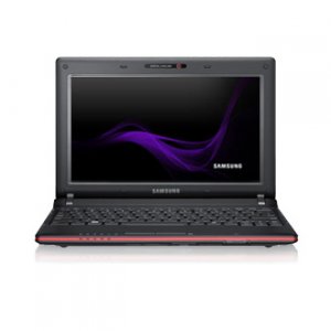 Samsung N145-JP04UK Intel Atom® N455 Netbook 25.6 cm (10.1″) 1 GB DDR2-SDRAM 160 GB Windows 7 Starter