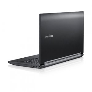 Samsung 4 400B5B-S02UK Intel® Core™ i5 i5-2410M 39.6 cm (15.6") 4 GB DDR3-SDRAM 500 GB NVIDIA® NVS™ 4200M Windows 7 Professional Black