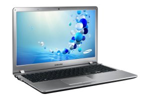Samsung ATIV NP470R5E Intel® Core™ i5 i5-3230M Laptop 39.6 cm (15.6") 8 GB DDR3-SDRAM 1 TB HDD AMD Radeon HD 8750M Windows 8 Metallic