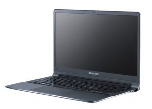 Samsung 9 NP900X3C Intel® Core™ i5 i5-3317U 33.8 cm (13.3") HD+ 4 GB DDR3-SDRAM 128 GB SSD Windows 7 Home Premium Black